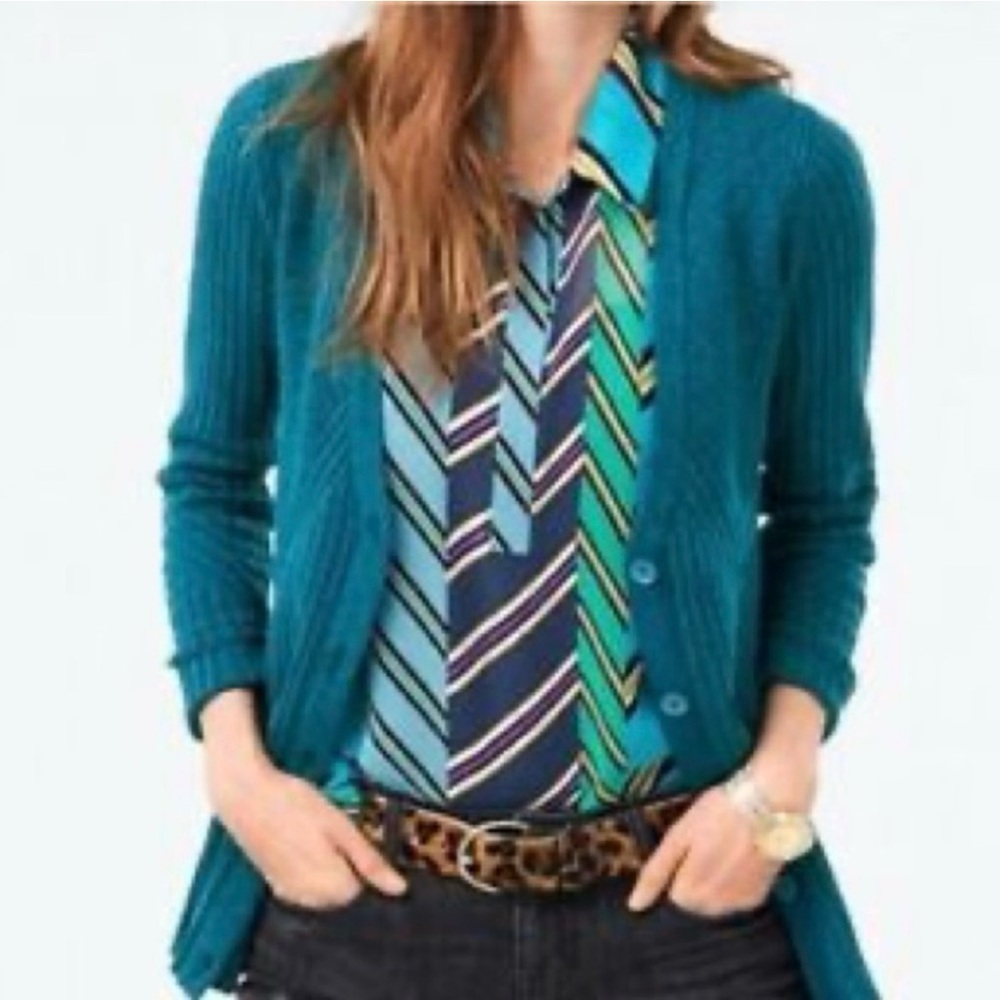 Cabi Ascot Geometric Chevron Striped Tank‎ Top